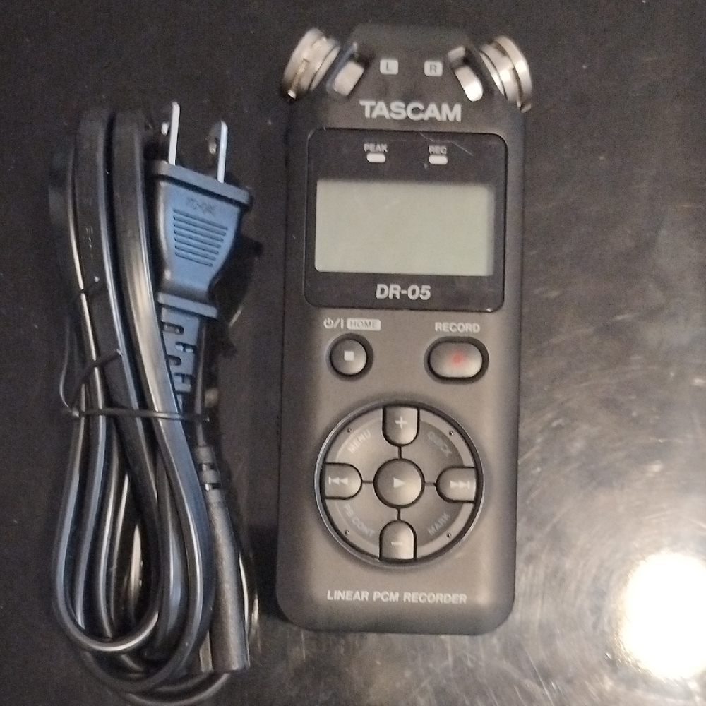 DR-05 Black Portable Audio Recorder